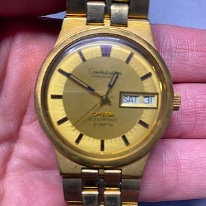 Vintage Gold Omega Constellation men’s watch